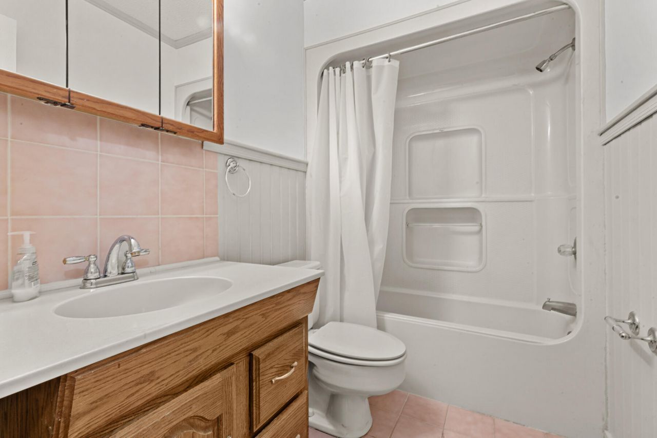 713 Lake Frances Drive Photo 23