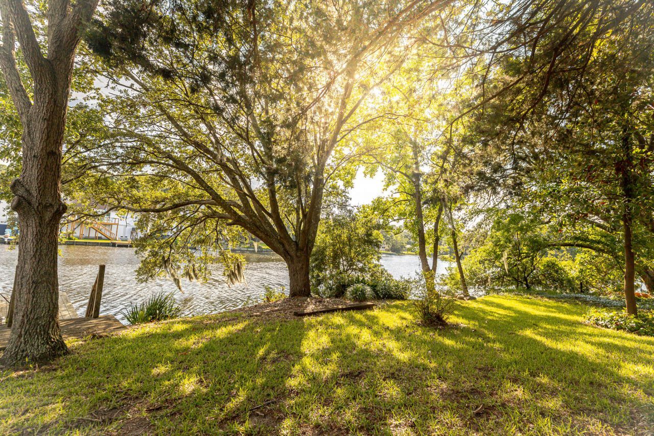 713 Lake Frances Drive Photo 33