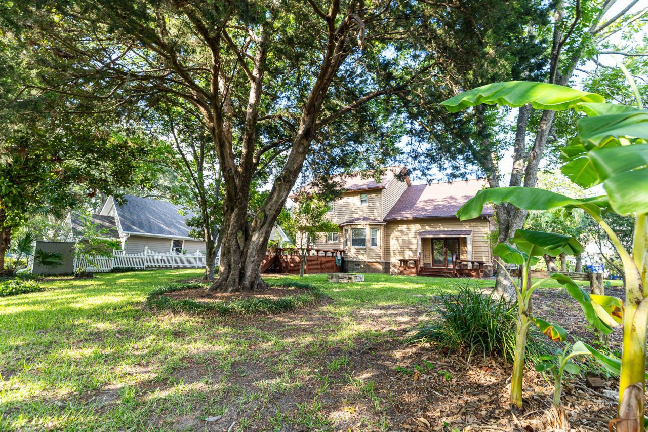 713 Lake Frances Drive Photo 34