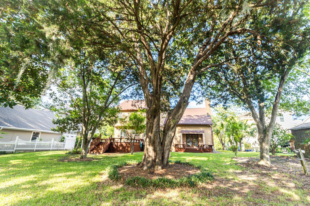 713 Lake Frances Drive Photo 36