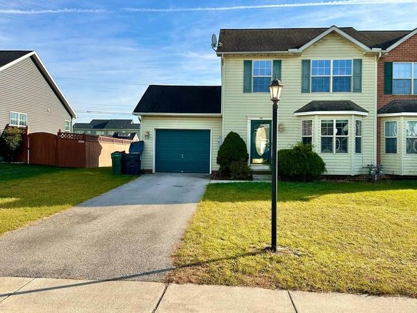 200 SKYVIEW CIRCLE, HANOVER, PA 17331