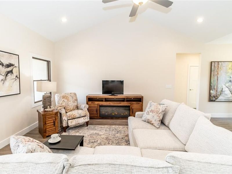 1025 Baker Road, Versailles, OH 45380 Photo 9