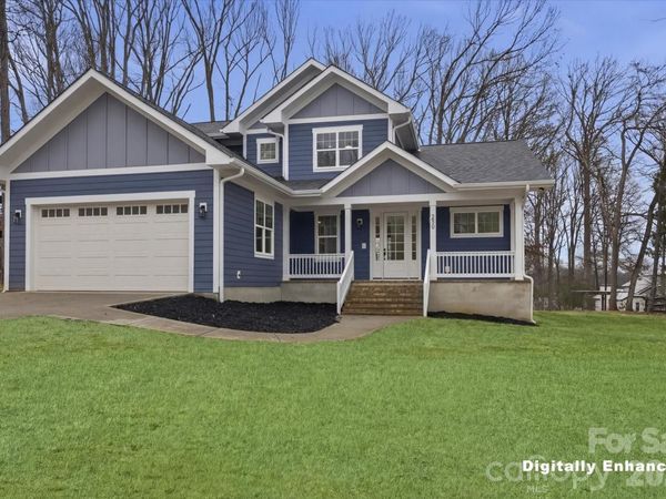 250 Crystal Circle, Mooresville, NC 28117