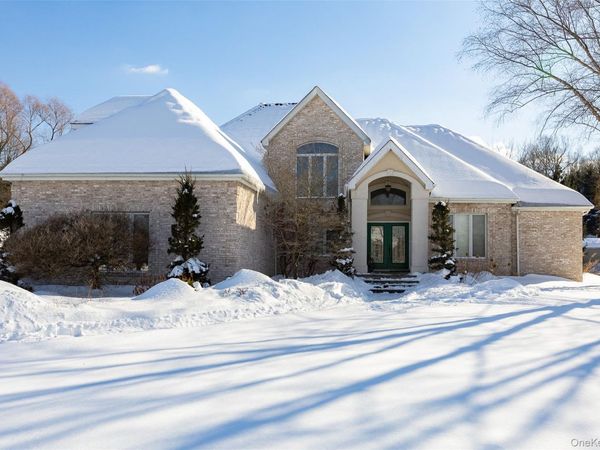 59 Wintergreen Place , Hopewell Junction, NY 12533