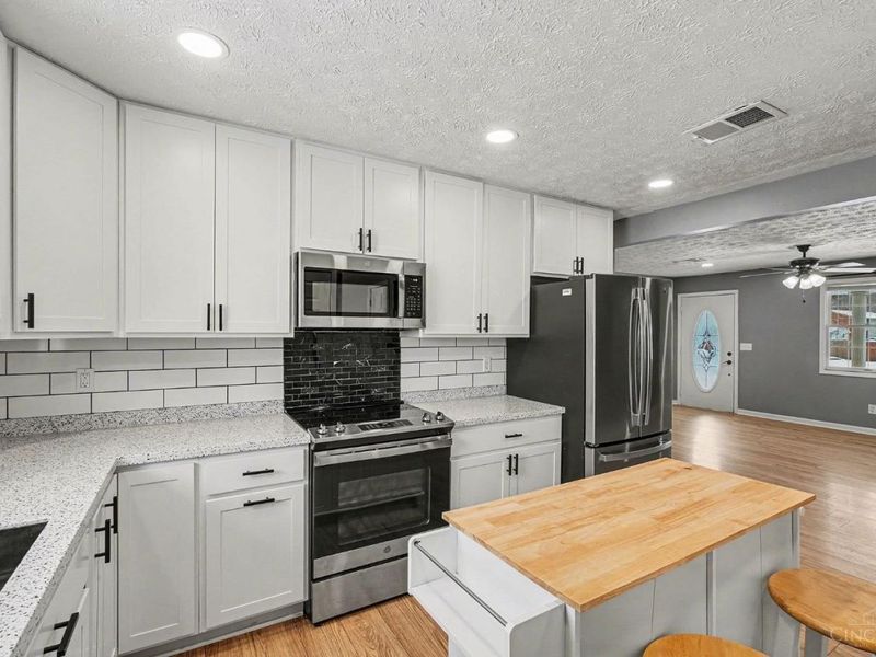 1910 Campbell Drive, Aberdeen, OH 45101 Photo 4