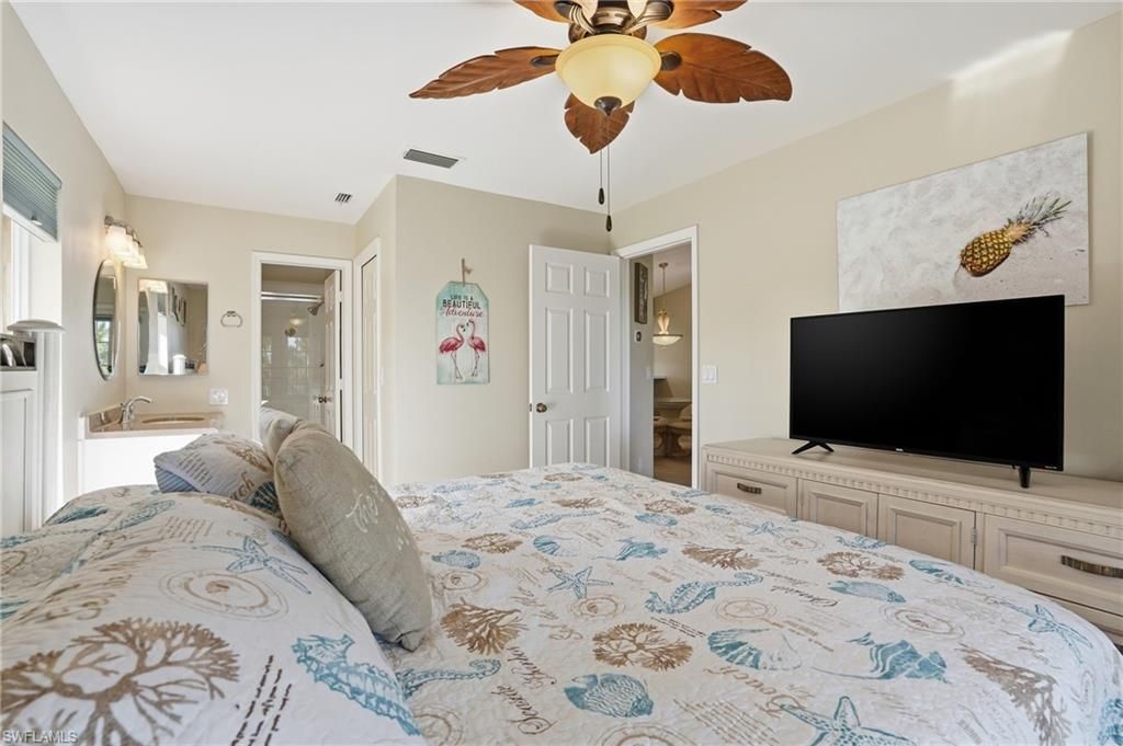 1175 Mainsail Dr, Unit 715, Naples, FL 34114 Photo
