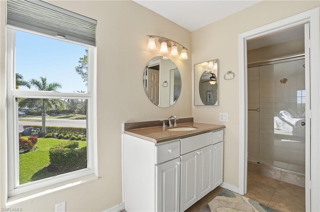 1175 Mainsail Dr, Unit 715, Naples, FL 34114 Photo