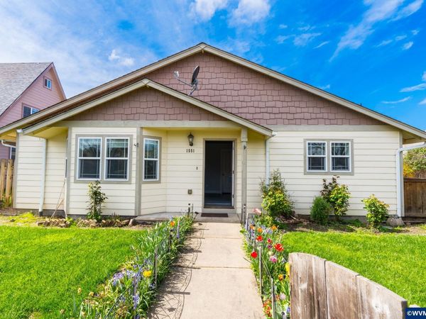 1551 Tierra Dr NE, Salem, OR 97301