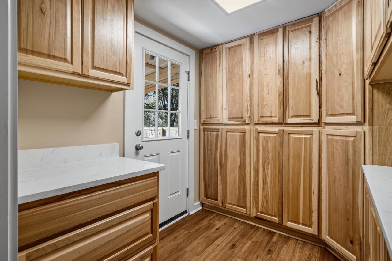 7967 Highway 162 Photo 16