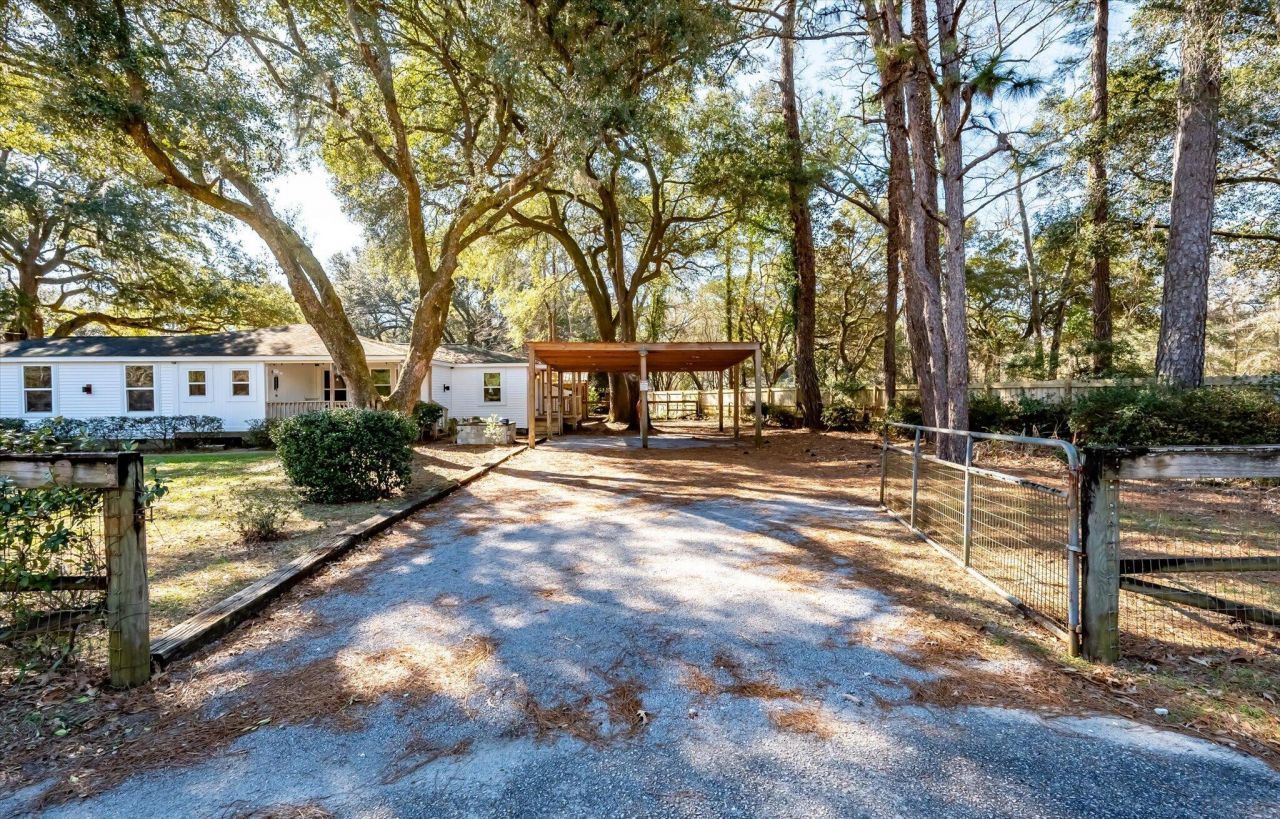 7967 Highway 162 Photo 4