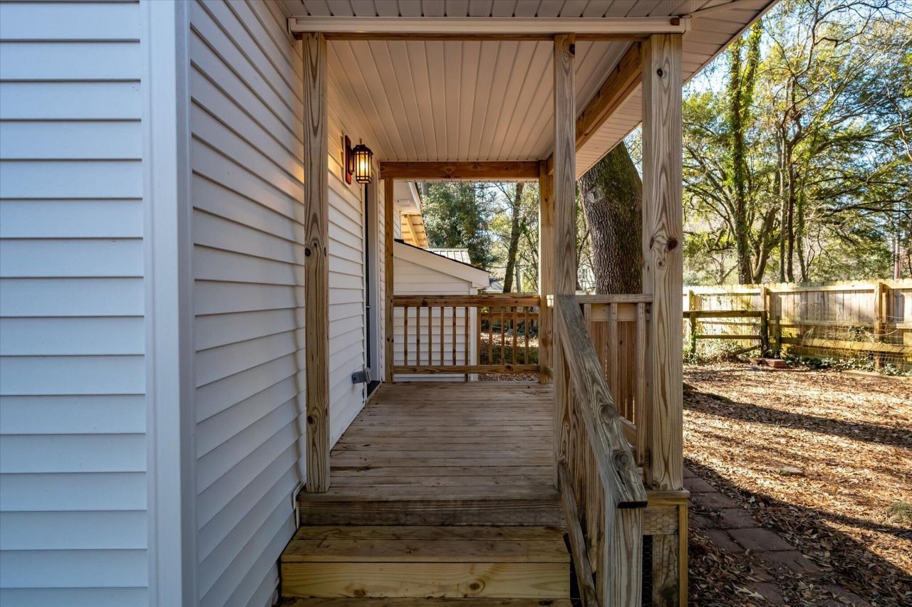 7967 Highway 162 Photo 47