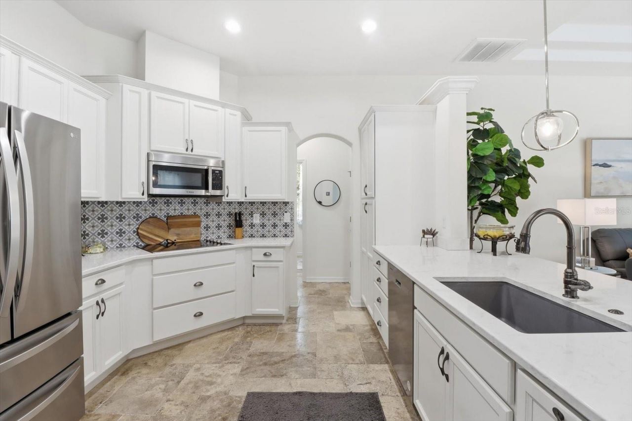 4651 N Mapleview Way, Beverly Hills, FL 34465 Photo