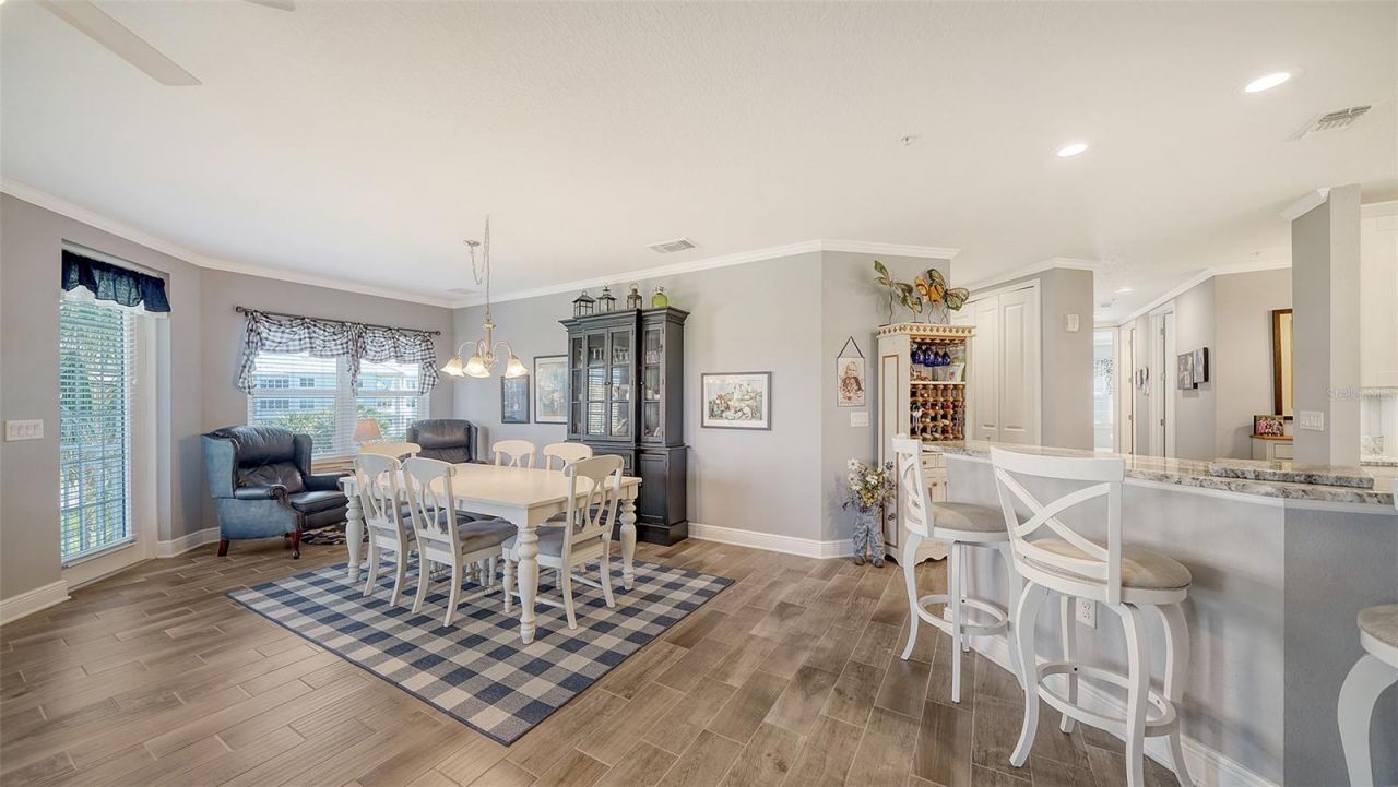 7910 34th Avenue W, Unit 203, Bradenton, FL 34209 Photo