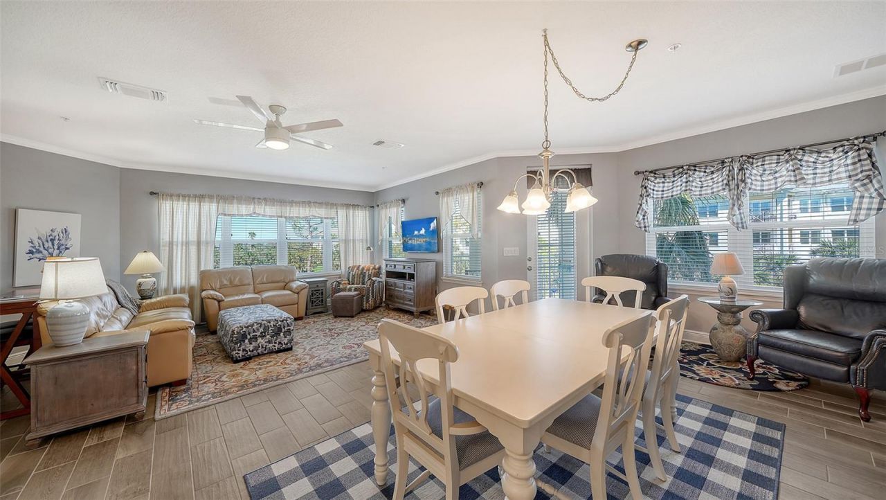 7910 34th Avenue W, Unit 203, Bradenton, FL 34209 Photo