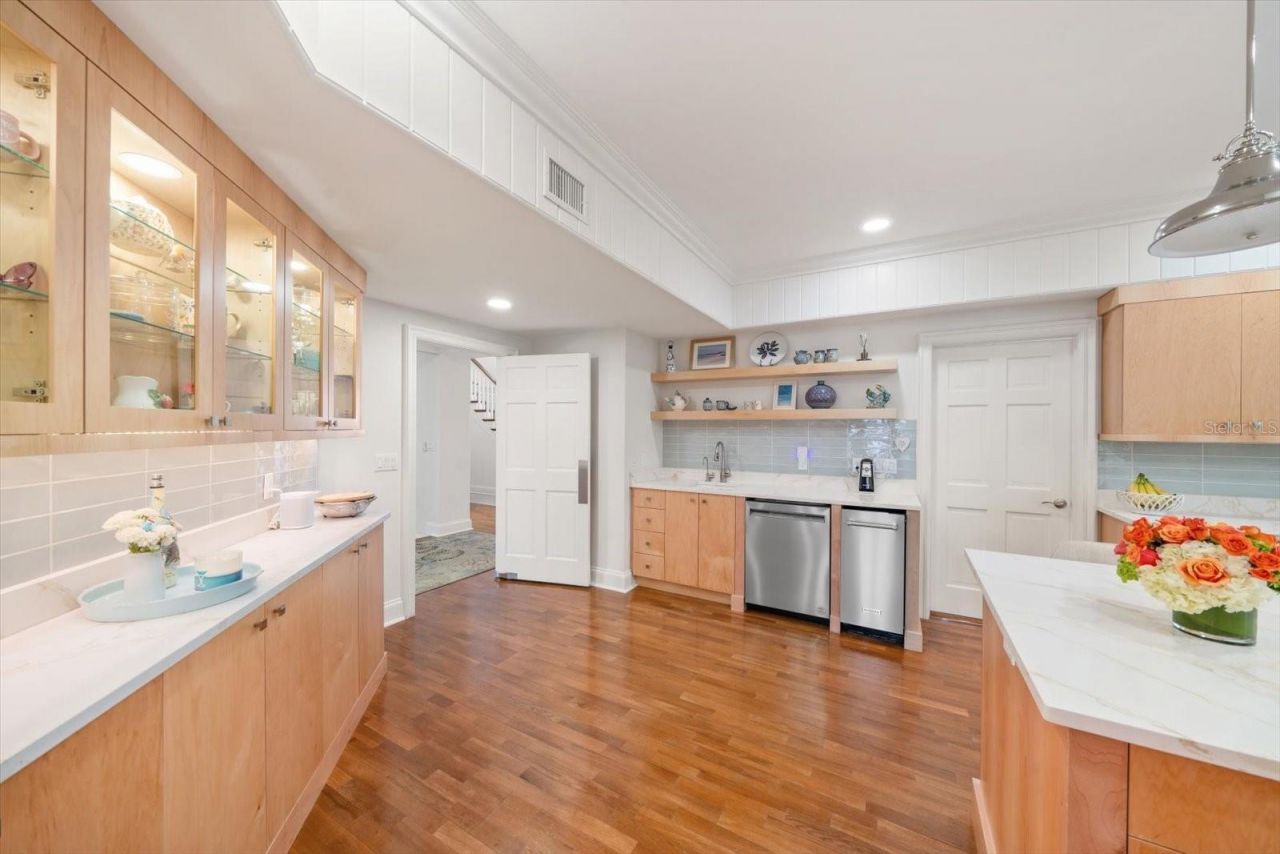 430 St Andrews Drive, Belleair, FL 33756 Photo