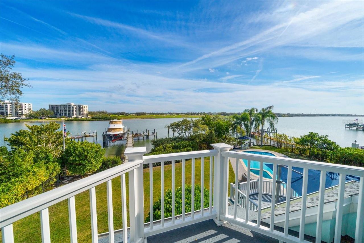 430 St Andrews Drive, Belleair, FL 33756 Photo
