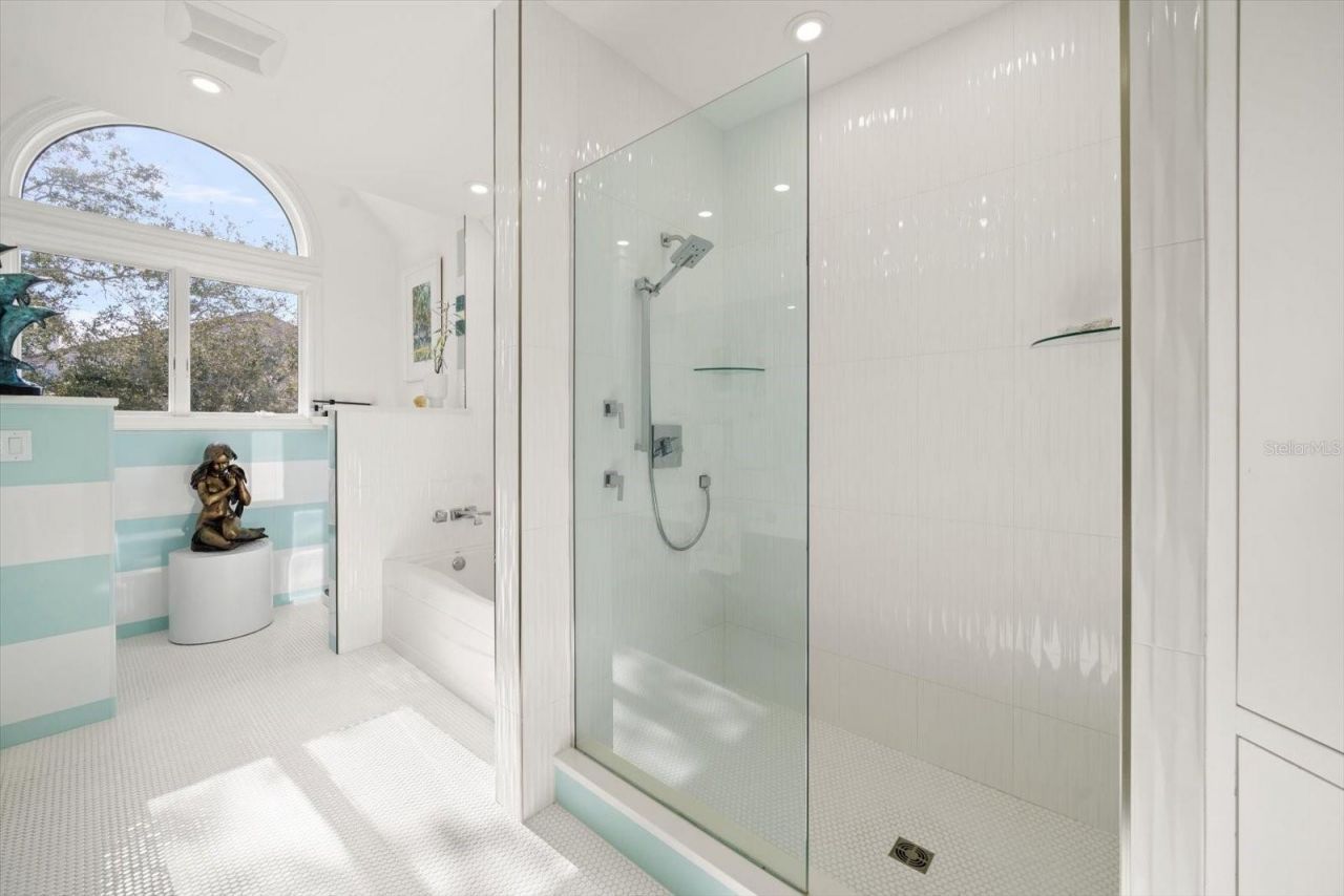 430 St Andrews Drive, Belleair, FL 33756 Photo