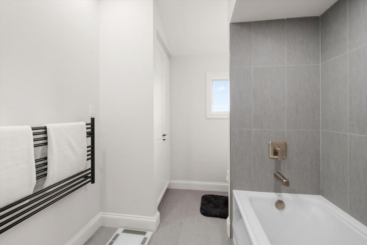 430 St Andrews Drive, Belleair, FL 33756 Photo