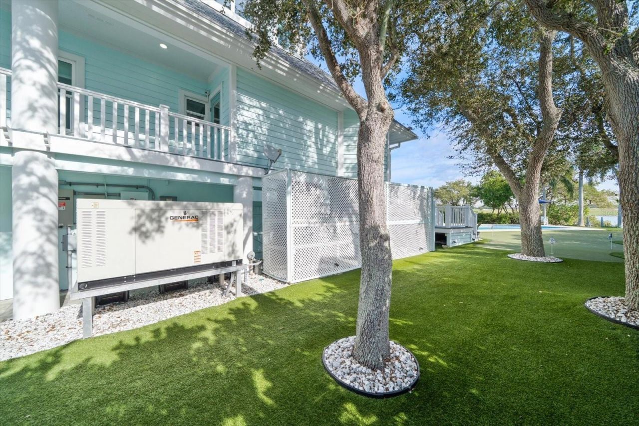 430 St Andrews Drive, Belleair, FL 33756 Photo