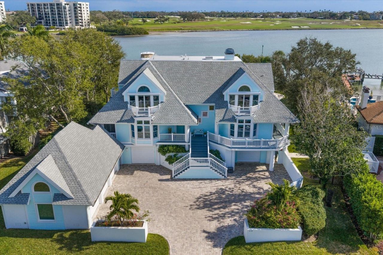 430 St Andrews Drive, Belleair, FL 33756 Photo