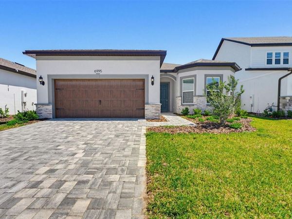 6995 DEPUE DRIVE, WESLEY CHAPEL, FL 33545