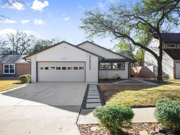 9717 Anderson Village DR, Austin, TX 78729