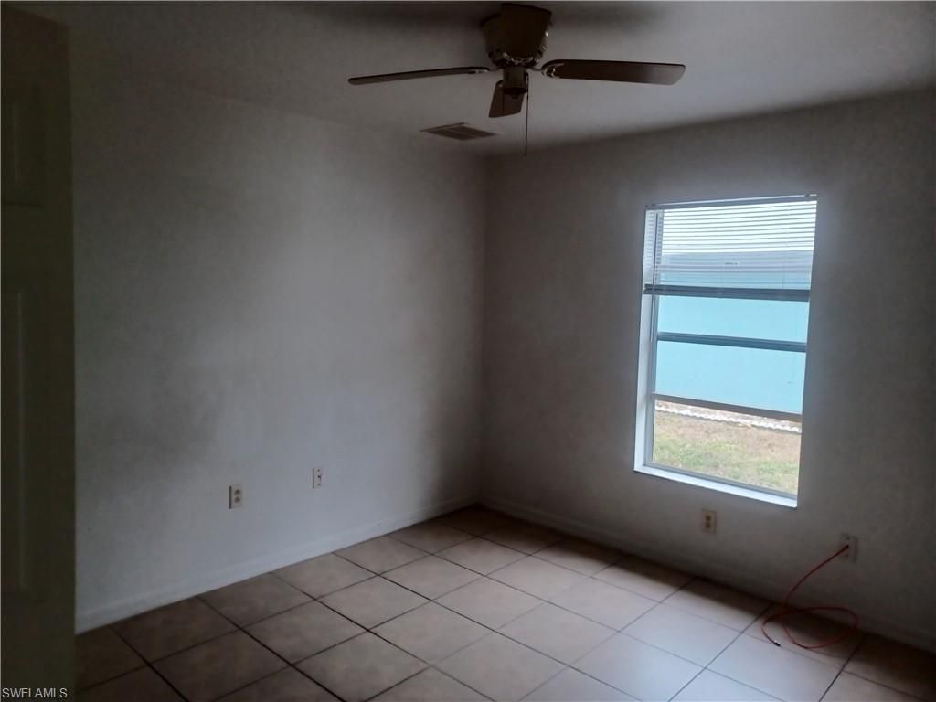 3020 SE Santa Barbara Pl, Cape Coral, FL 33904 Photo