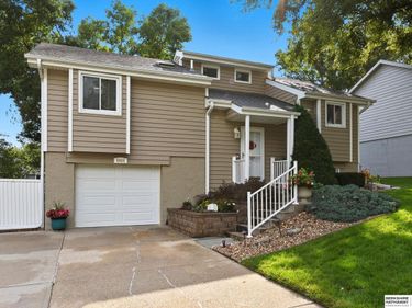 8405 S 142nd Avenue, Omaha, NE 68138