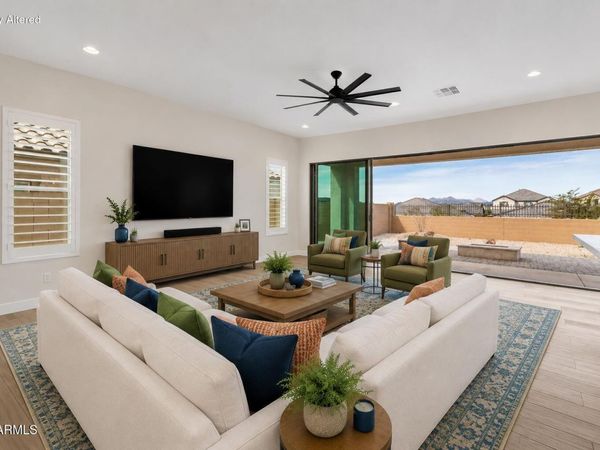 5924 E REDMONT Drive, Mesa, AZ 85215