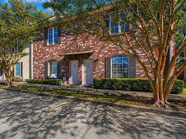 2405 Brightside Dr, Unit #63, Baton Rouge, LA 70820