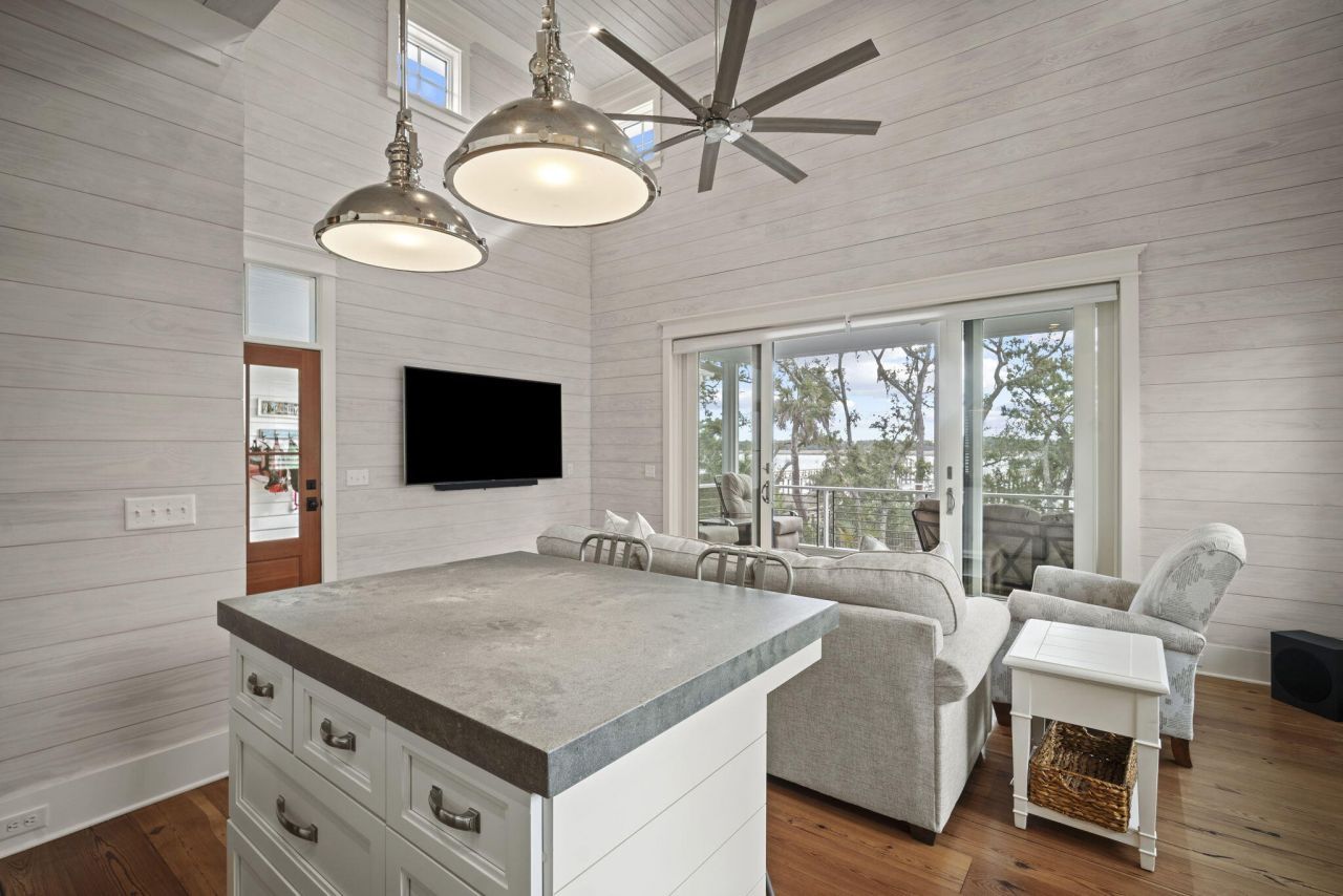 11 N Point Trail Photo 58