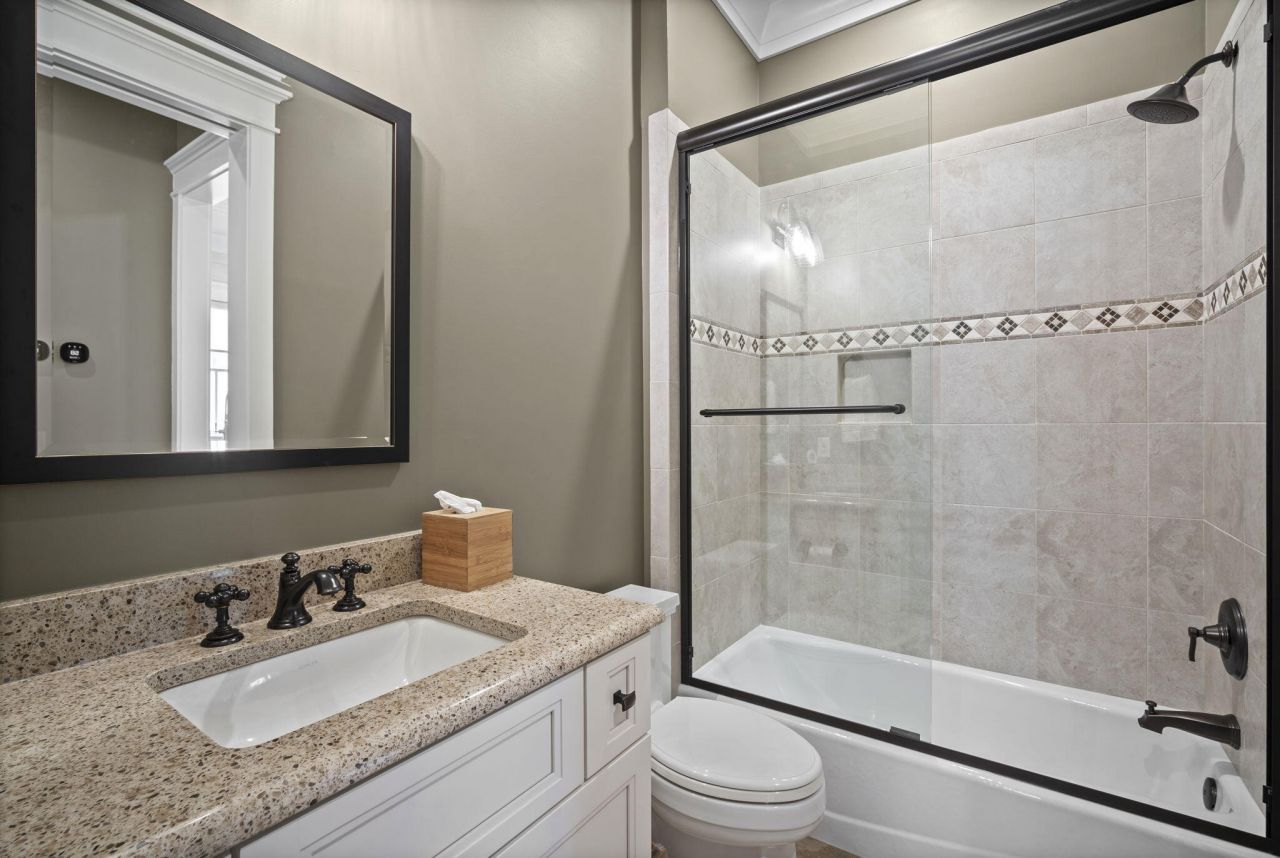 11 N Point Trail Photo 60