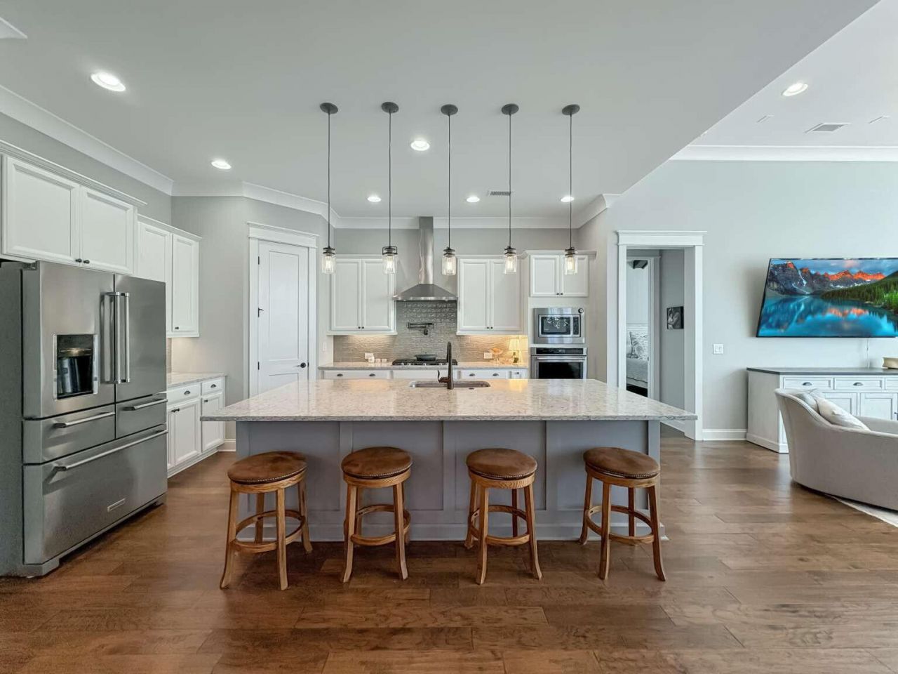 1579 Old Rivers Gate Road Photo 8