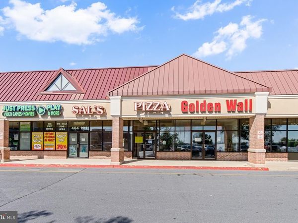2600 N WILLOW STREET PIKE, LANCASTER, PA 17602