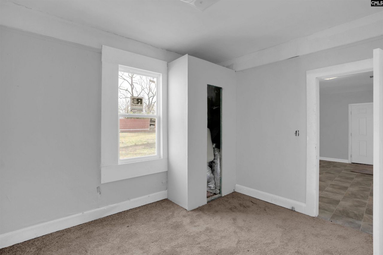 2714 Brady Street Photo 27