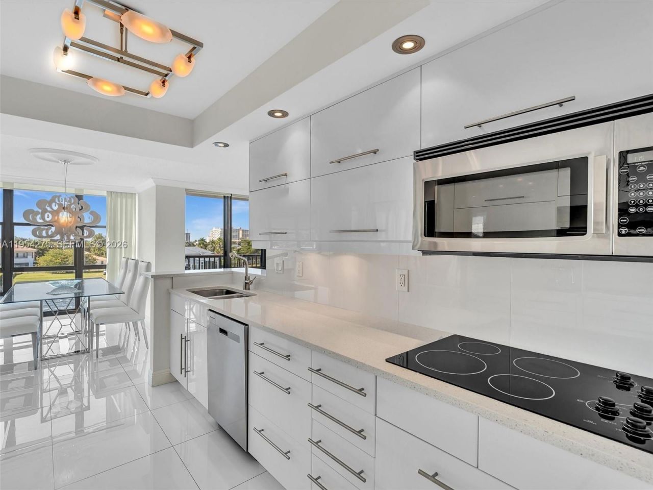 2017 S Ocean Dr, Unit 409, Hallandale Beach, FL 33009 Photo