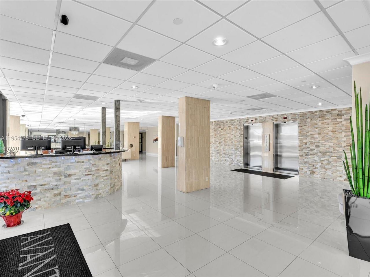 2017 S Ocean Dr, Unit 409, Hallandale Beach, FL 33009 Photo