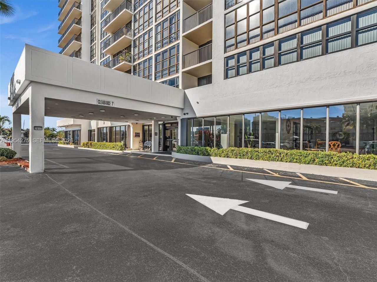 2017 S Ocean Dr, Unit 409, Hallandale Beach, FL 33009 Photo