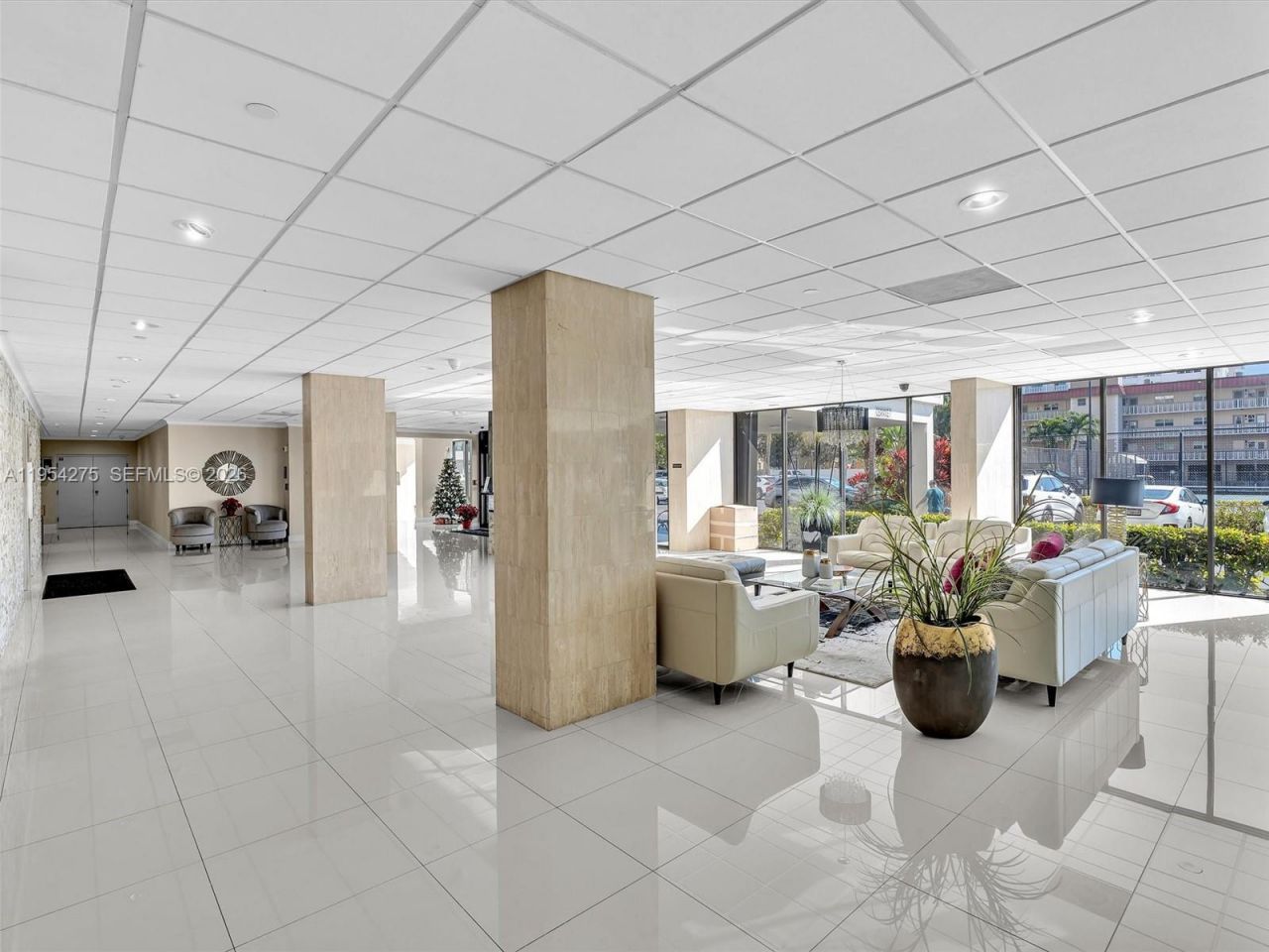 2017 S Ocean Dr, Unit 409, Hallandale Beach, FL 33009 Photo