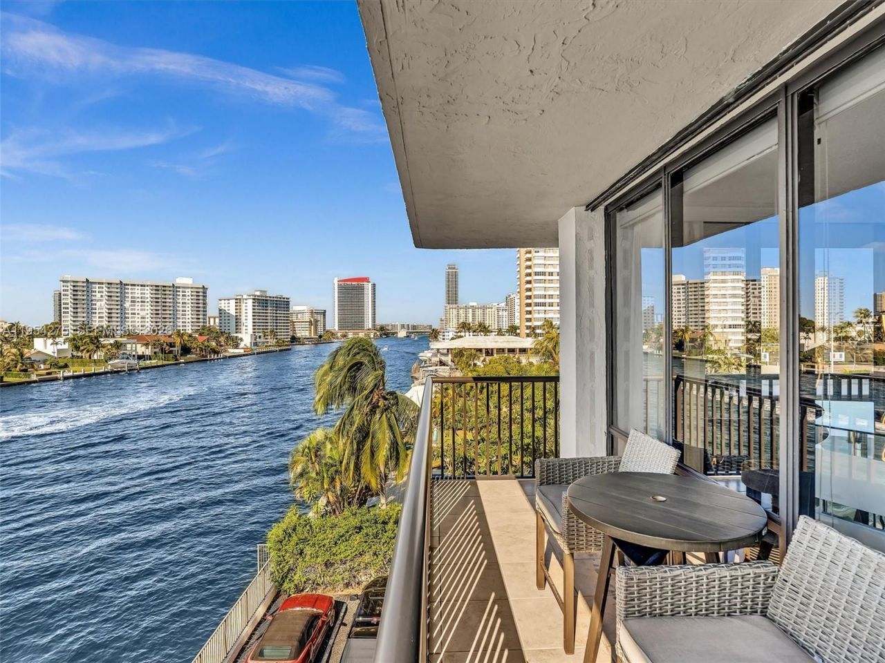 2017 S Ocean Dr, Unit 409, Hallandale Beach, FL 33009 Photo