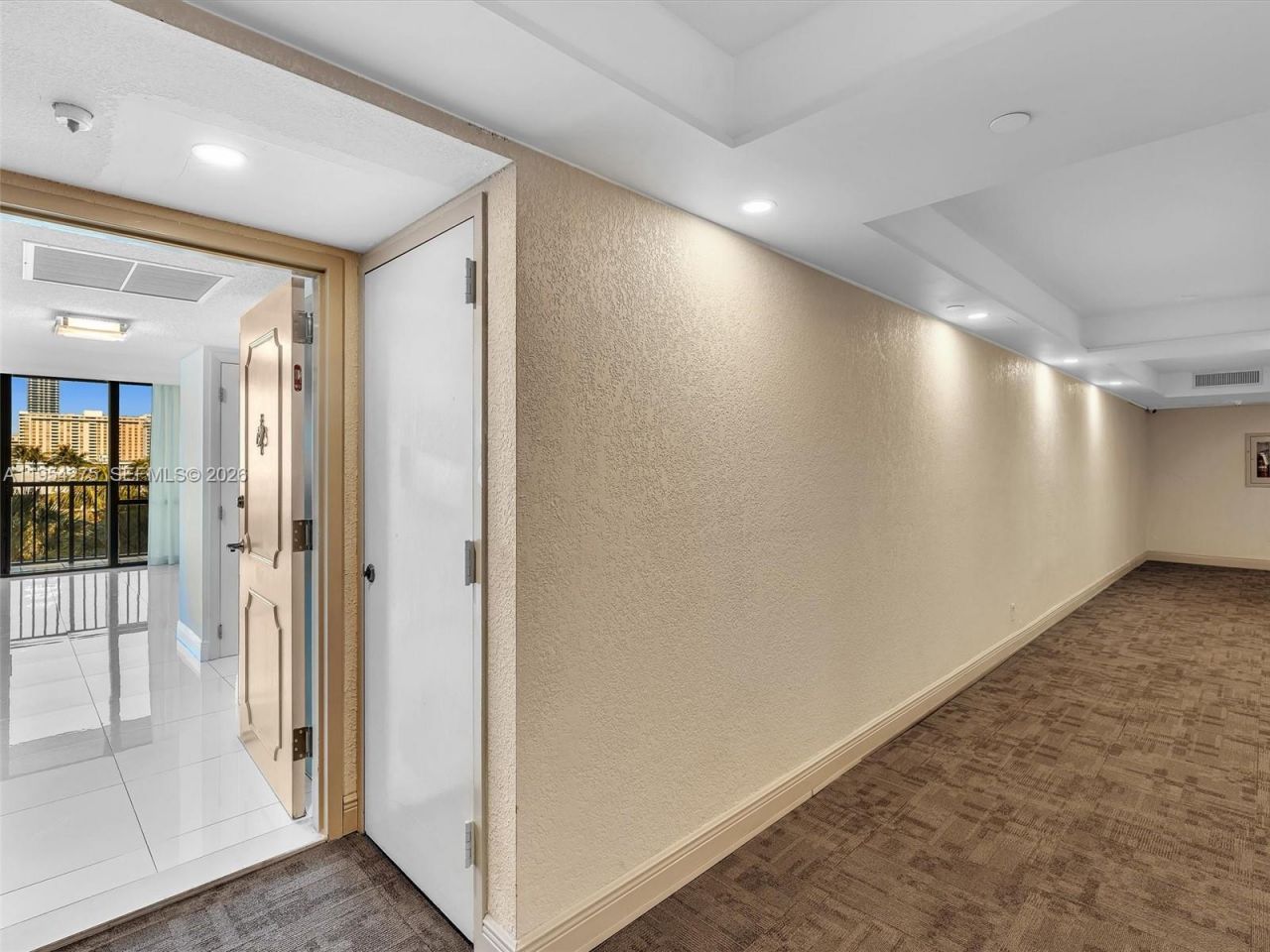 2017 S Ocean Dr, Unit 409, Hallandale Beach, FL 33009 Photo