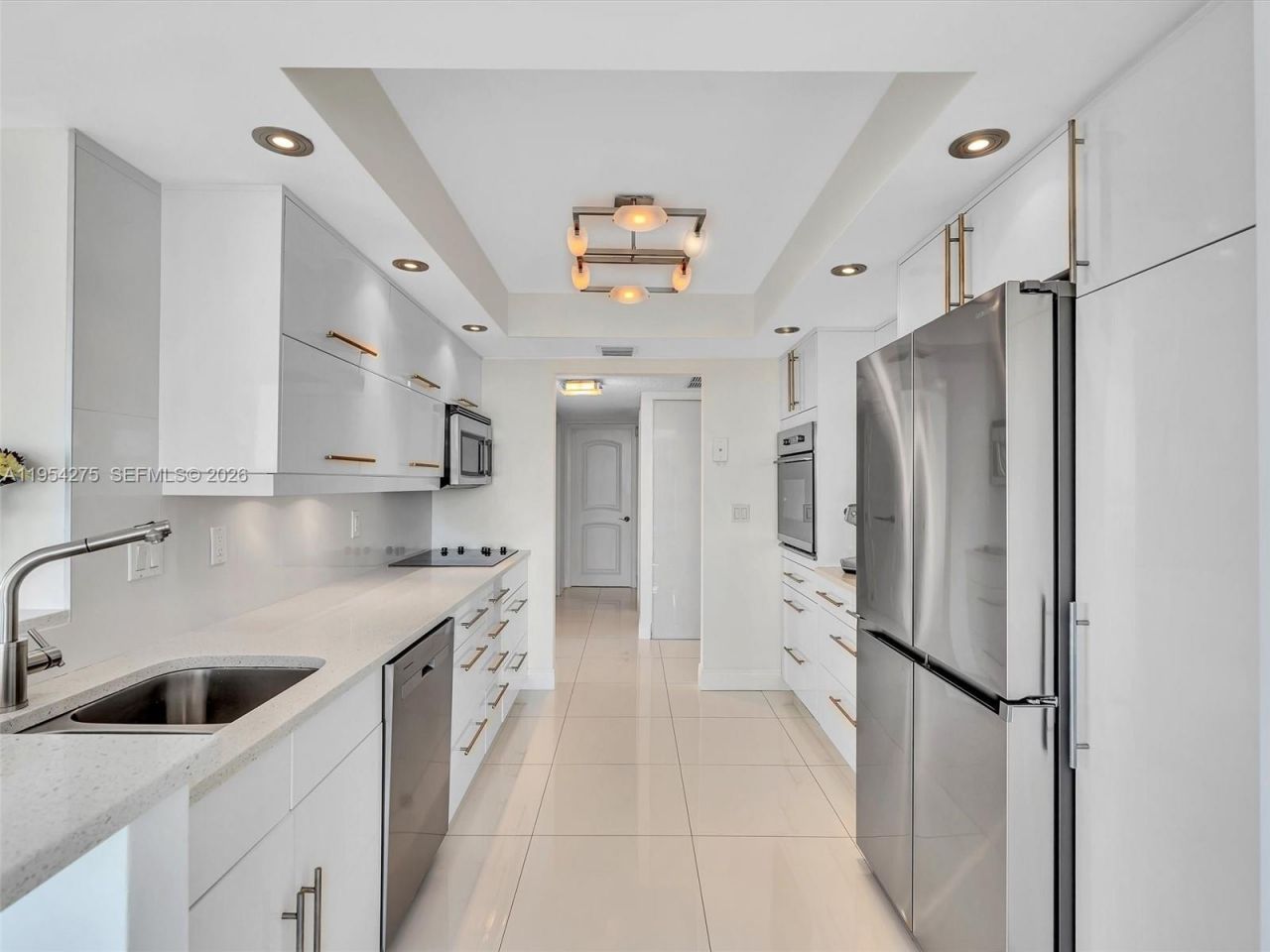 2017 S Ocean Dr, Unit 409, Hallandale Beach, FL 33009 Photo