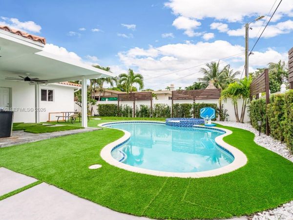 1040 N Royal Poinciana Blvd, Unit na, Miami Springs, FL 33166