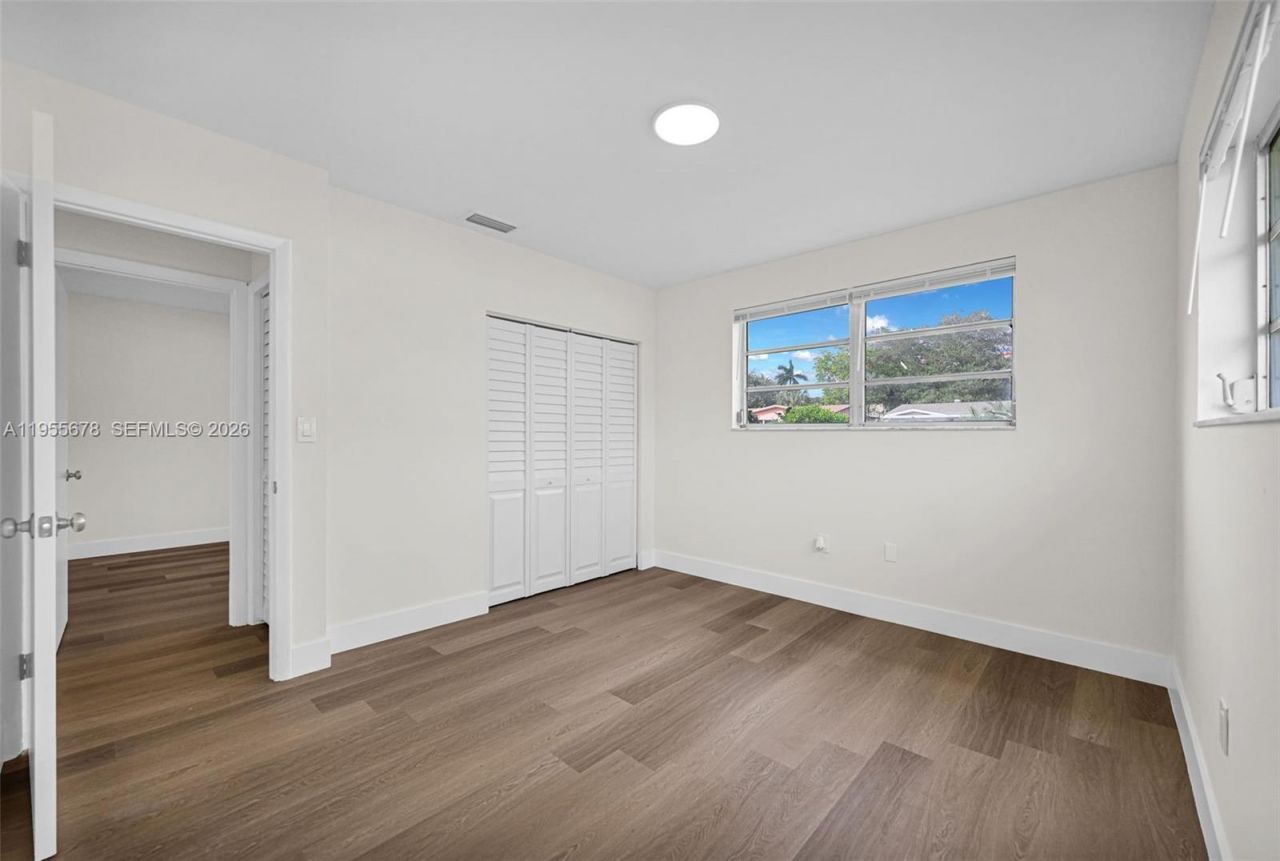 11812 NE 14th Ave, Miami, FL 33161 Photo