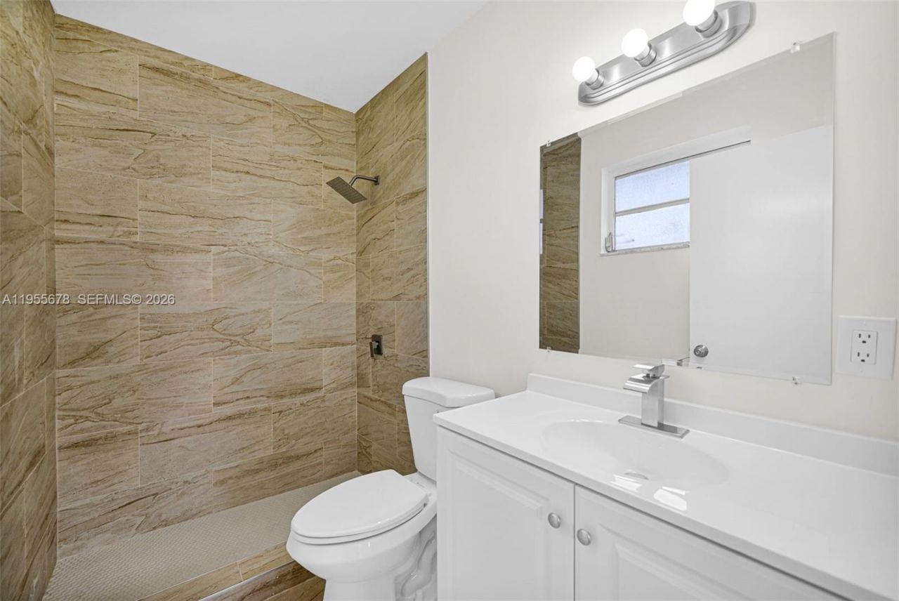 11812 NE 14th Ave, Miami, FL 33161 Photo