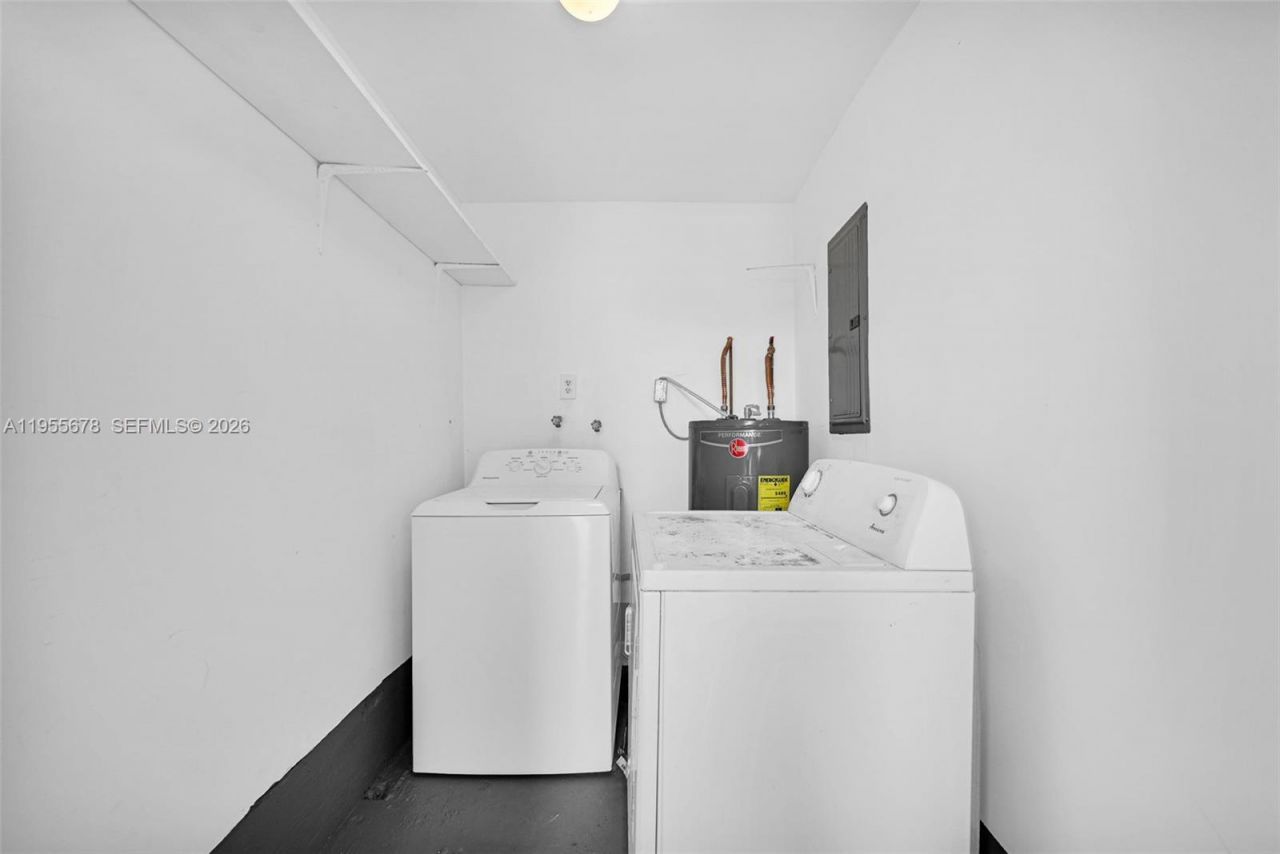 11812 NE 14th Ave, Miami, FL 33161 Photo