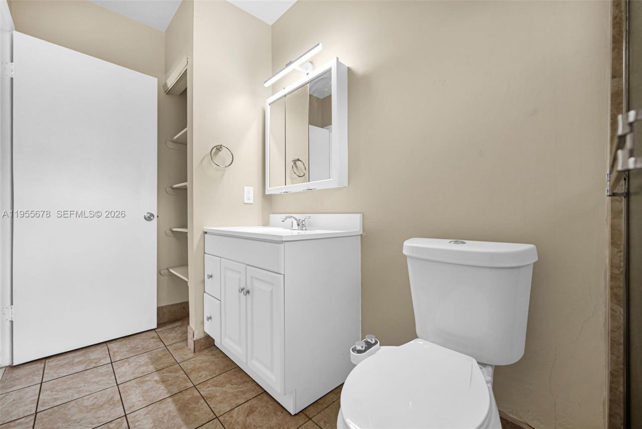 11812 NE 14th Ave, Miami, FL 33161 Photo