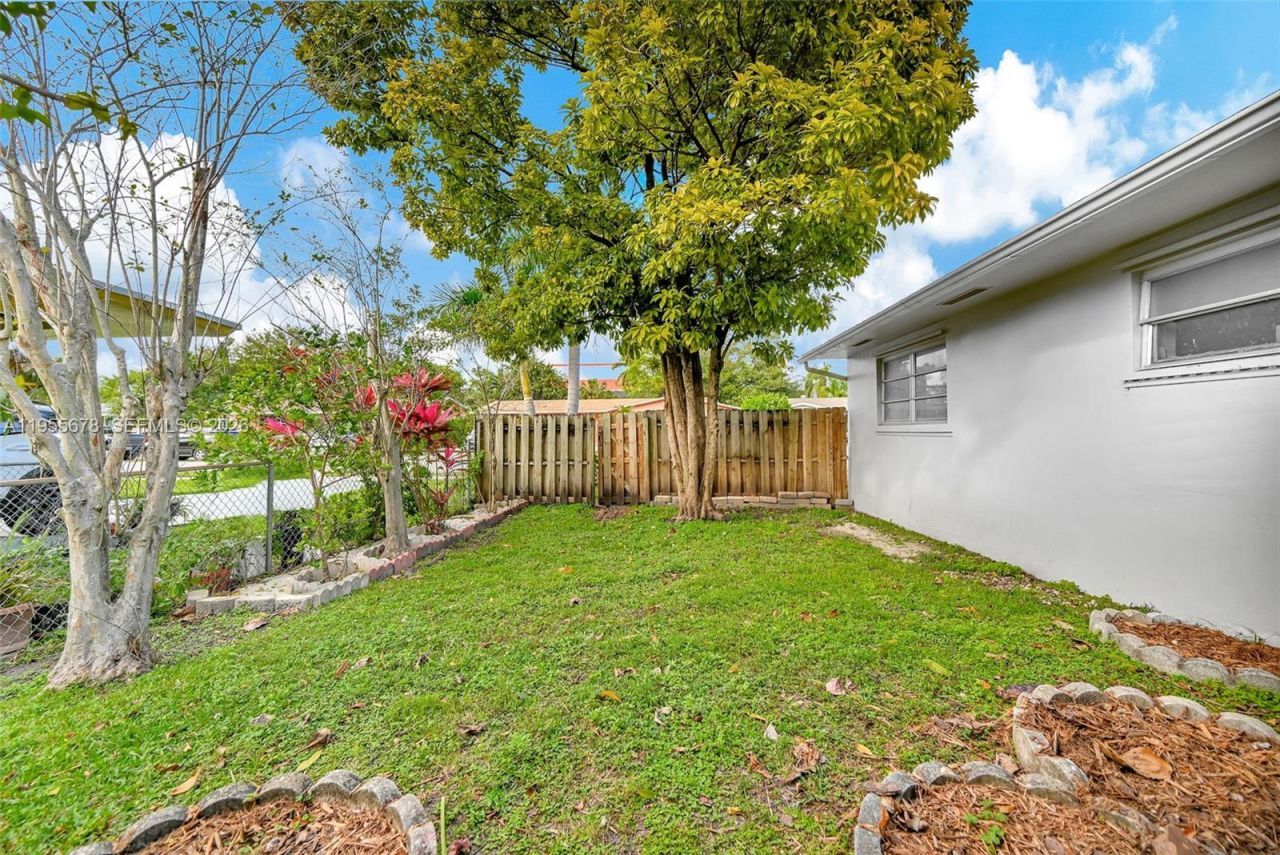 11812 NE 14th Ave, Miami, FL 33161 Photo