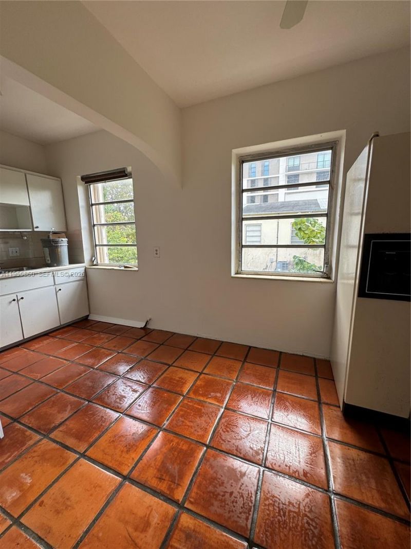 1431 SW 37th Ave , Unit 4, Miami, FL 33145 Photo