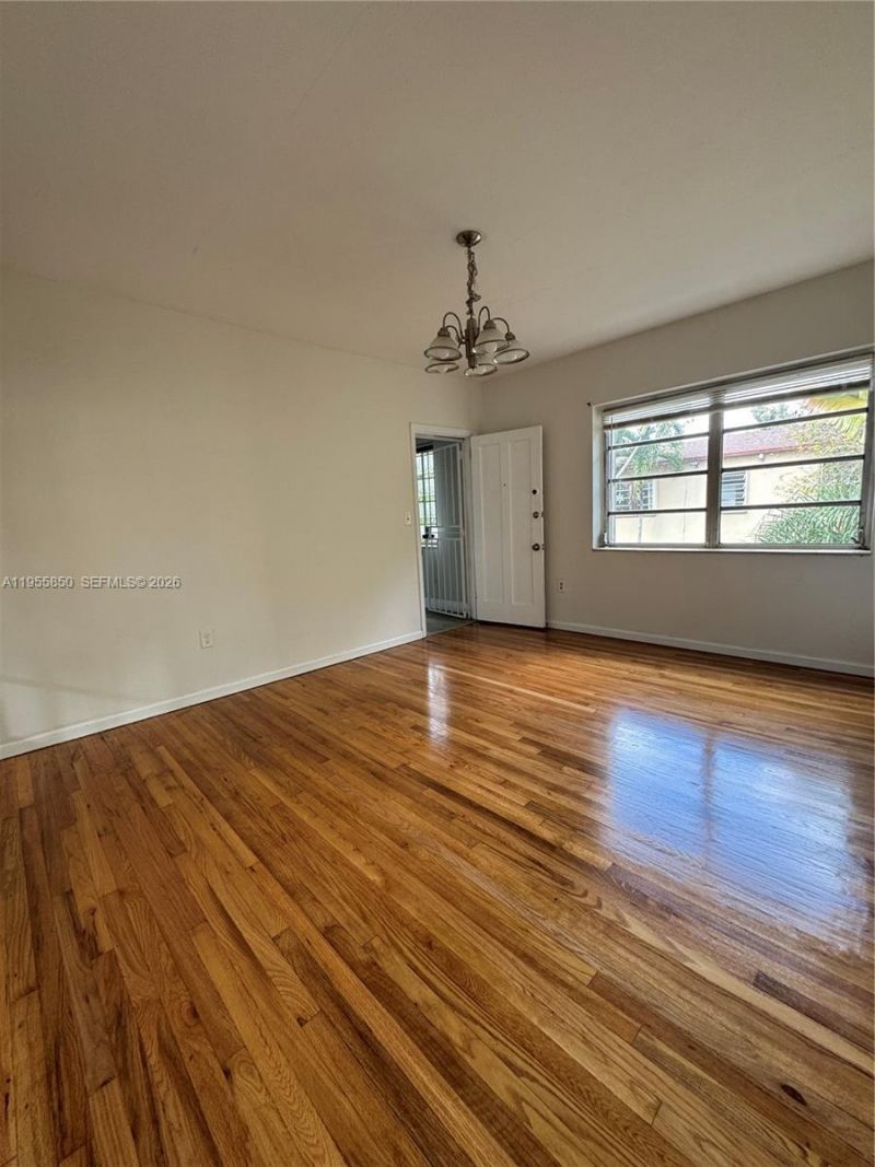 1431 SW 37th Ave , Unit 4, Miami, FL 33145 Photo